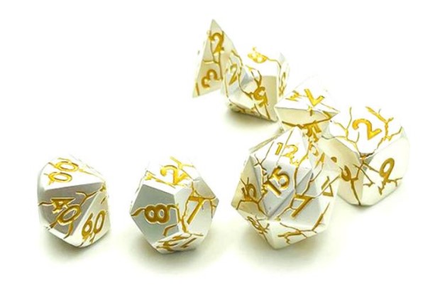 Cracked Design Pearl Silver with Gold Metal Dice