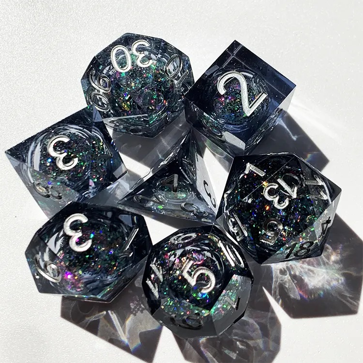 Sharp Edged Black with Glitter Liquid Core Dice