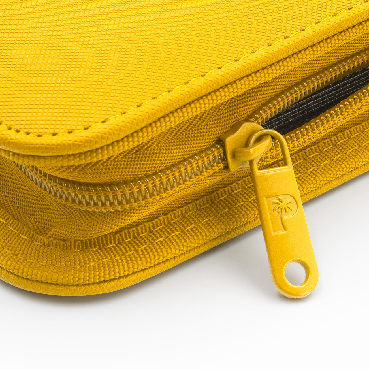 Palms Off Gaming - Collector's Series 12 Pocket Zip Trading Card Binder - YELLOW - Image 4